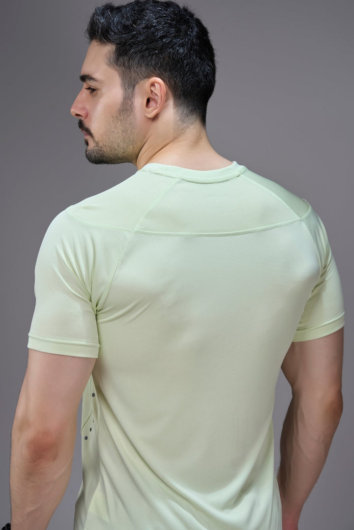 Sportzfit Men's Cool-Tech Tee in Lime Green – detail view