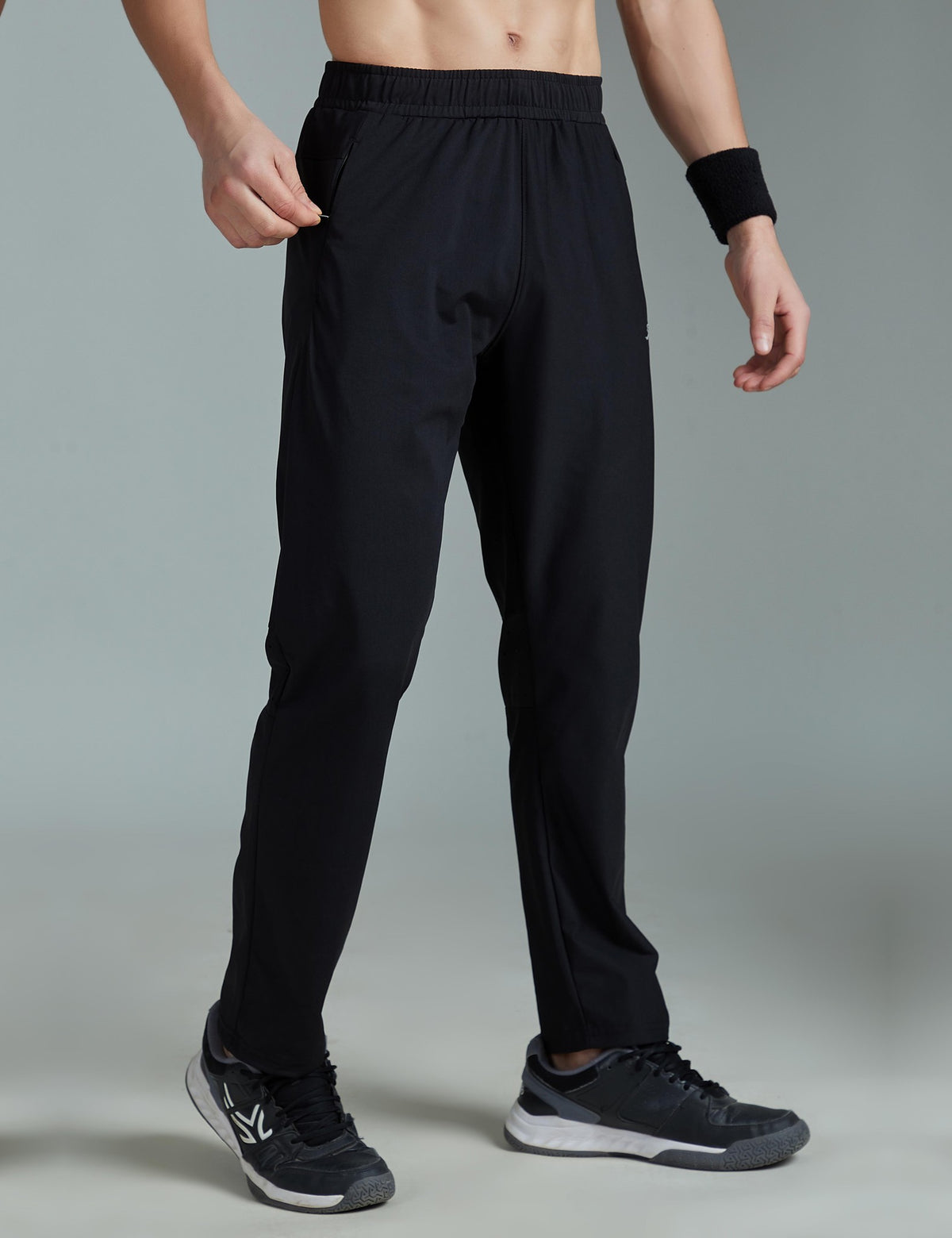 Cloud-Cot Active Track Pant Black – front