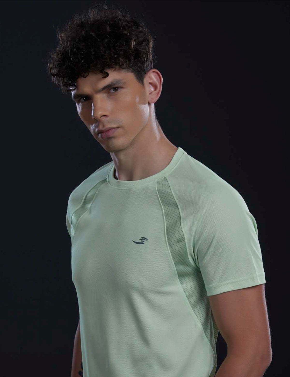 Sportzfit Men's Dot-Mesh Raglan Tee in Mint Green – front view