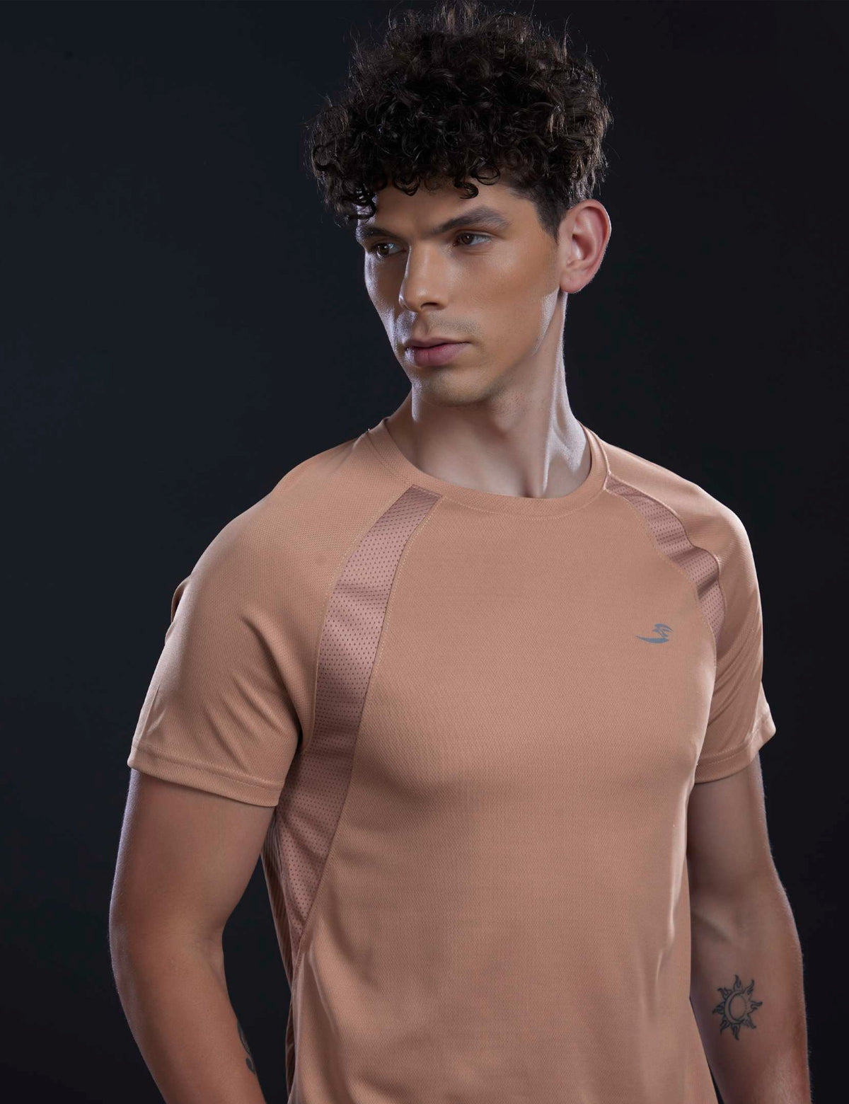 Sportzfit Men's Dot-Mesh Raglan Tee in Peach – front view