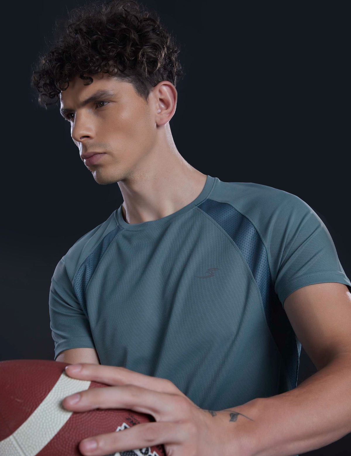 Sportzfit Men's Dot-Mesh Raglan Tee in Teal – front view