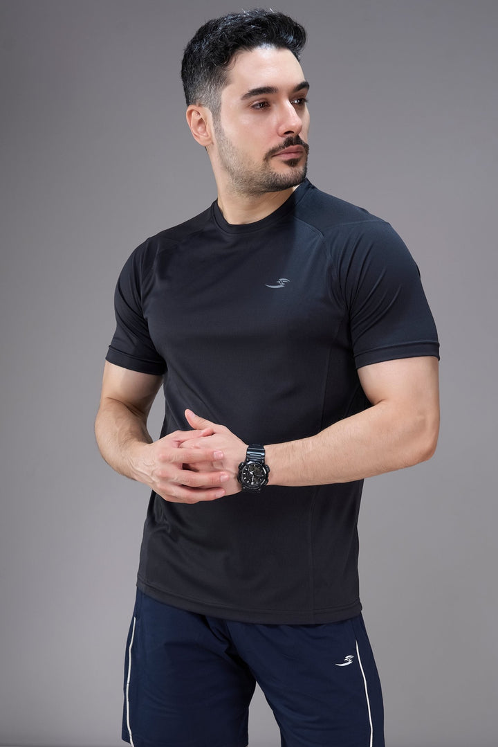 Sportzfit Men's Cool-Tech Tee in Black – front close-up showing mesh side panel and reflective dots