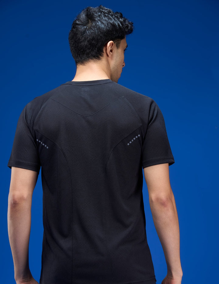 Sportzfit Men's Geo-Mesh Tee in Black – back view