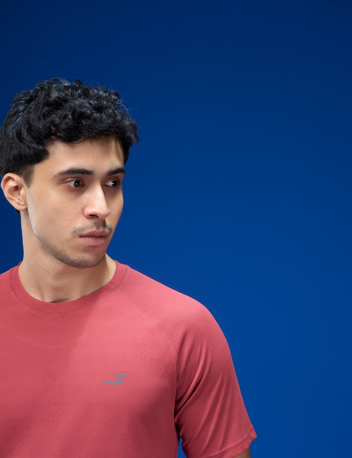 Sportzfit Men's Geo-Mesh Tee in Coral Red – close-up